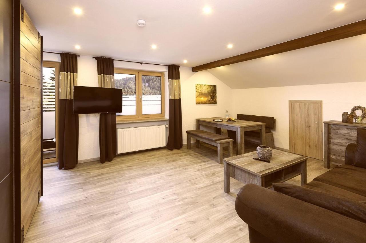 Hotel Garni Bergidyll - Adults Only Пфронтен Екстериор снимка